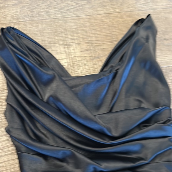 Black ruched dress mid length - Picture 2 of 4